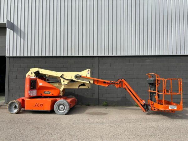 2005 JLG E400AJP - Imagen 4