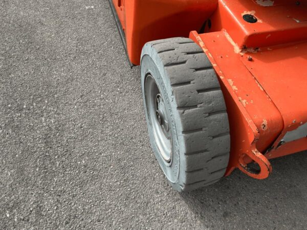 2005 JLG E400AJP - Imagen 10