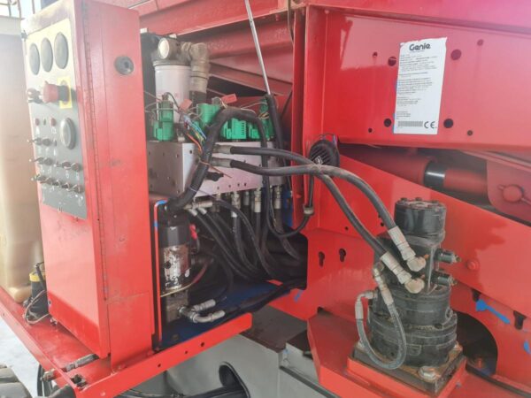 2006 GENIE S-45 - Imagen 13