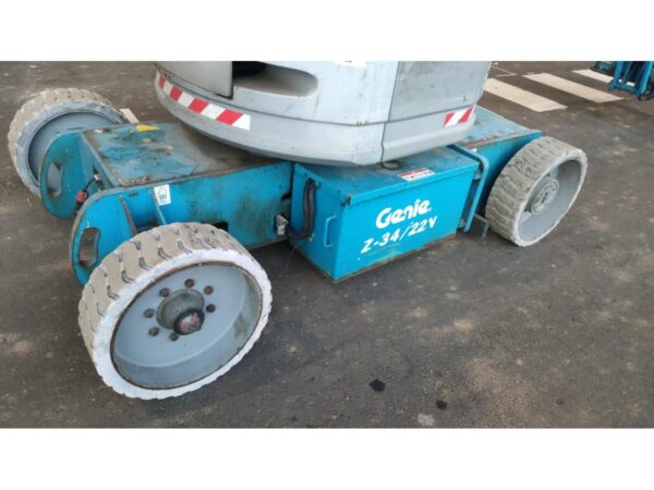 2006 GENIE Z34N/22N - Imagen 9