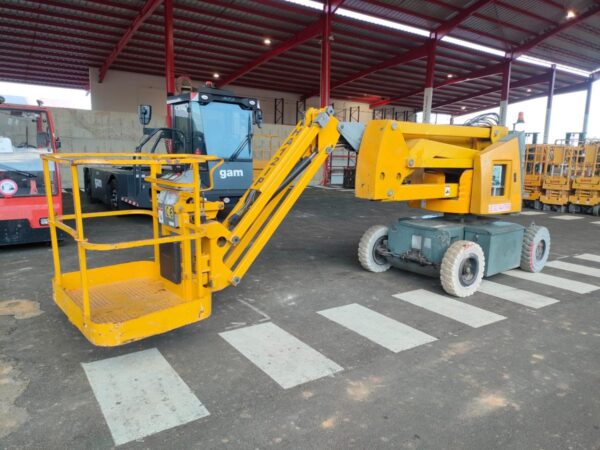 2006 HAULOTTE HA12IP