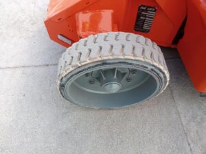 2006 JLG E400AJP - Imagen 8