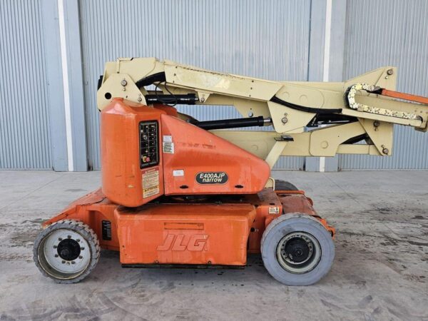 2006 JLG E400AJPN - Imagen 2