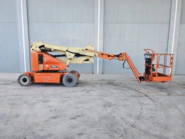 2006 JLG E400AJPN