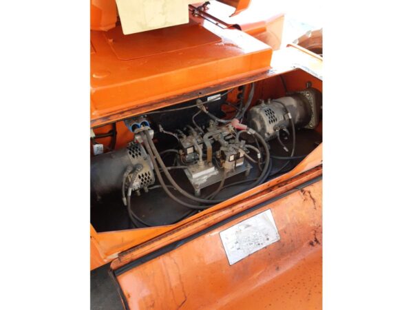 2006 JLG E450AJ - Imagen 13