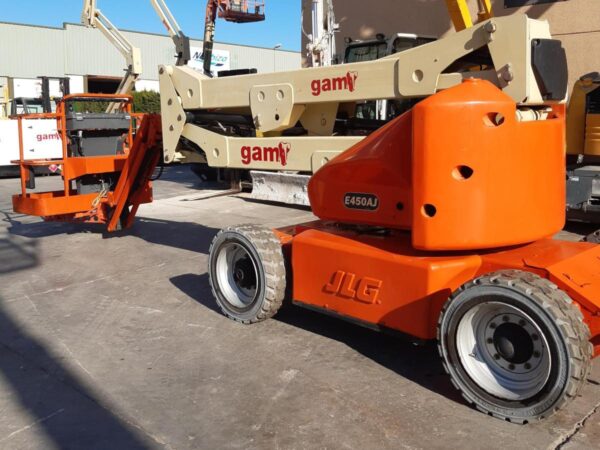 2006 JLG E450AJ