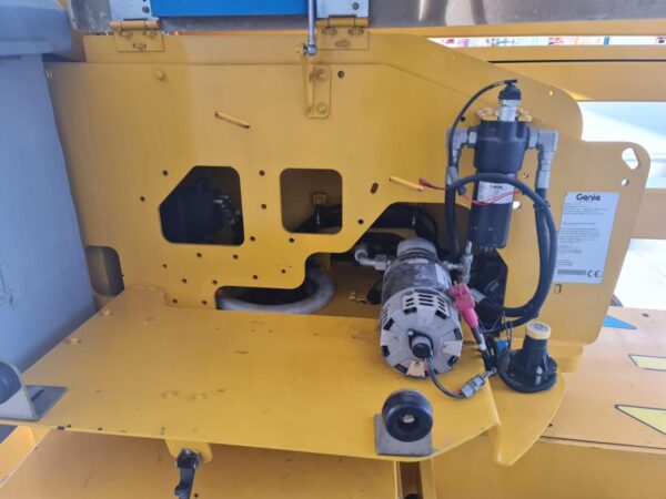 2008 GENIE Z40/23N - Imagen 18
