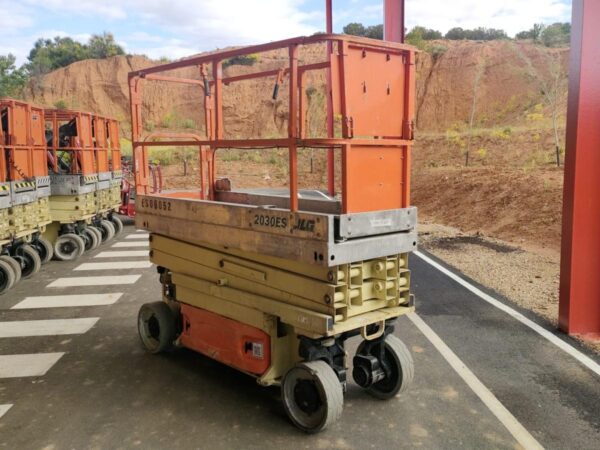 2008 JLG 2030 ES