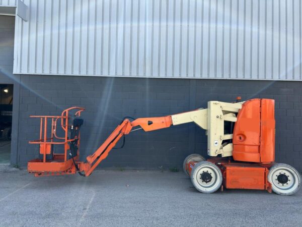 2008 JLG E300AJ