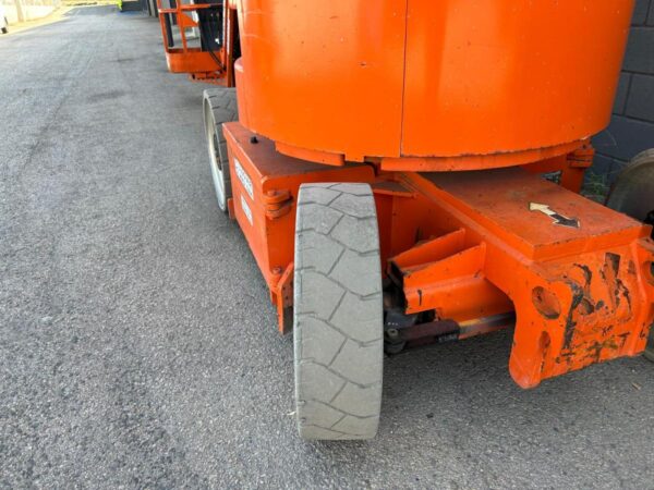 2008 JLG E300AJ - Imagen 8