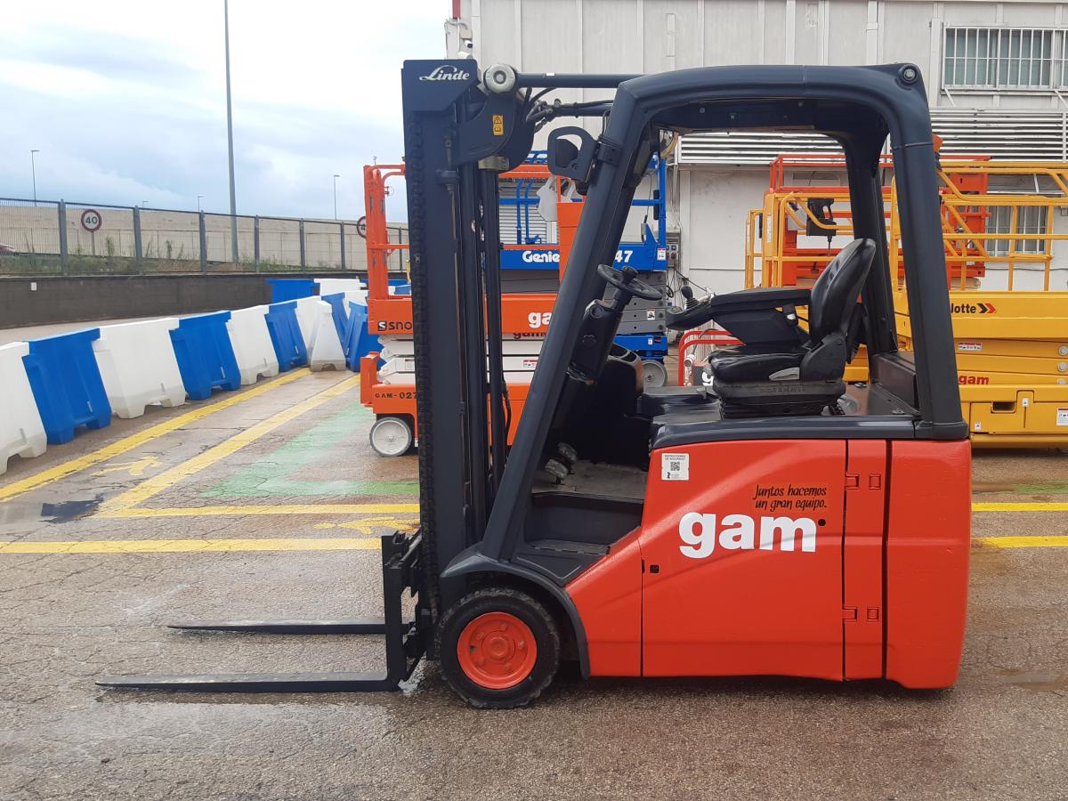 2011 LINDE E16H-01