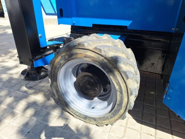 2012 GENIE GS-2669RT - Imagen 11