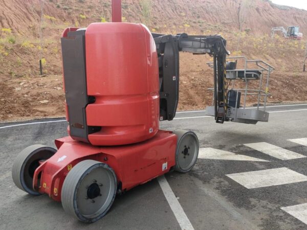 2012 MANITOU 120 AETJC 2