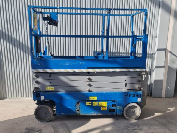 2013 GENIE GS-2632