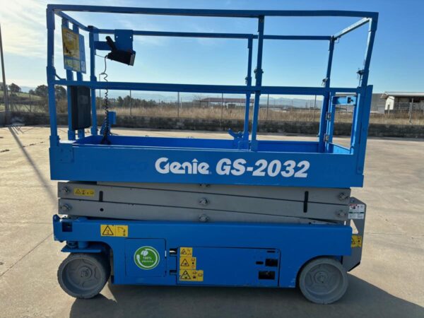2014 GENIE GS-2032 - Imagen 3