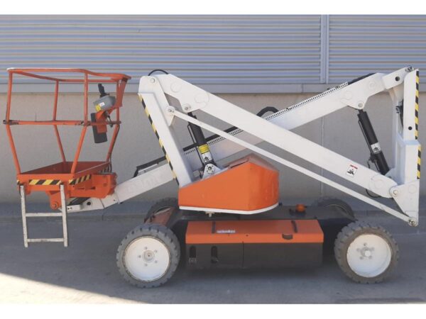 2014 SNORKEL A38E - Imagen 3