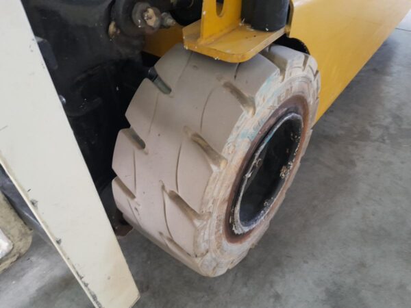 2015 YALE ERP 18 VT MWB - Imagen 8