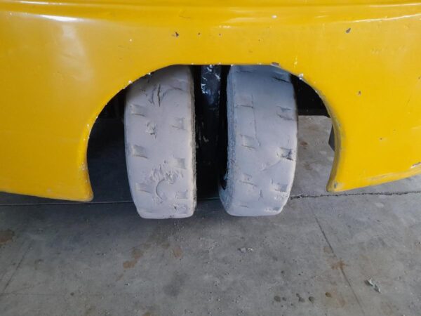 2015 YALE ERP 18 VT MWB - Imagen 9