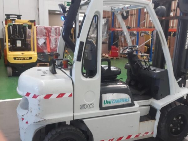 2016 UNICARRIERS YG1D2A30Q - Imagen 5