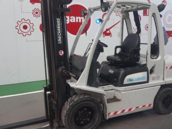 2016 UNICARRIERS YG1D2A30Q