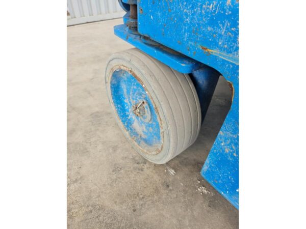 2017 GENIE GR-20 - Imagen 13