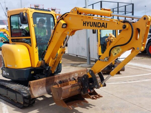 2018 HYUNDAI 35Z-9 - Imagen 2