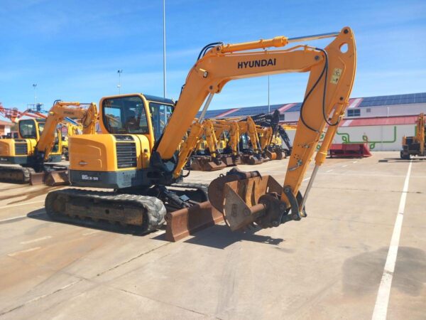 2018 HYUNDAI R80CR-9A - Imagen 5