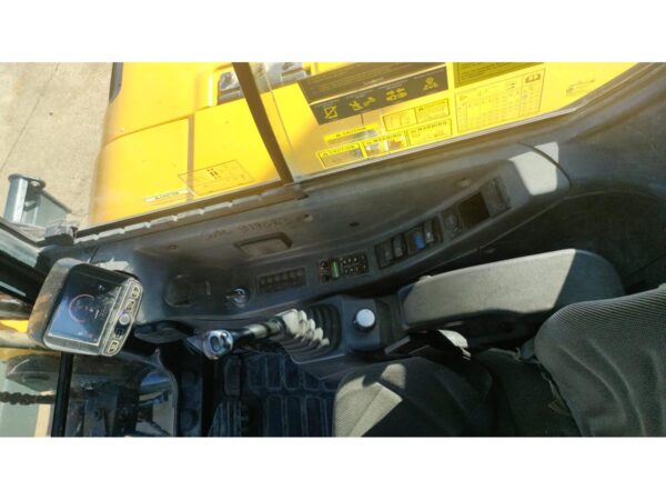 2018 HYUNDAI R80CR-9A - Imagen 11