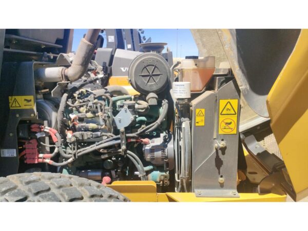 2018 VOLVO SD45B - Imagen 6