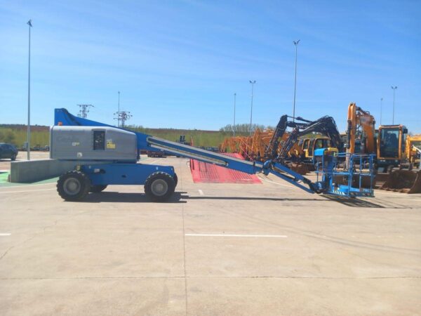 2019 GENIE S45 - Imagen 3