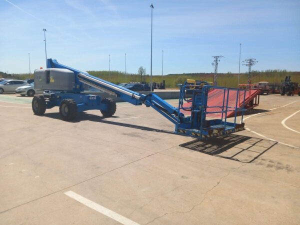 2019 GENIE S45 - Imagen 6