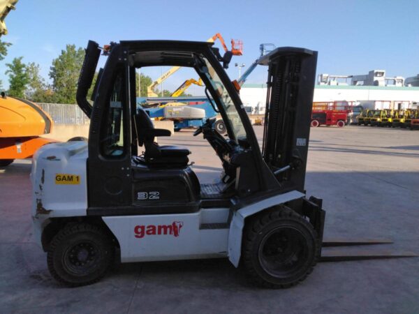 2019 UNICARRIERS YG1D2A32Q - Imagen 3