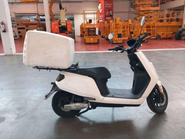 2020 URBAN D2 - Imagen 3