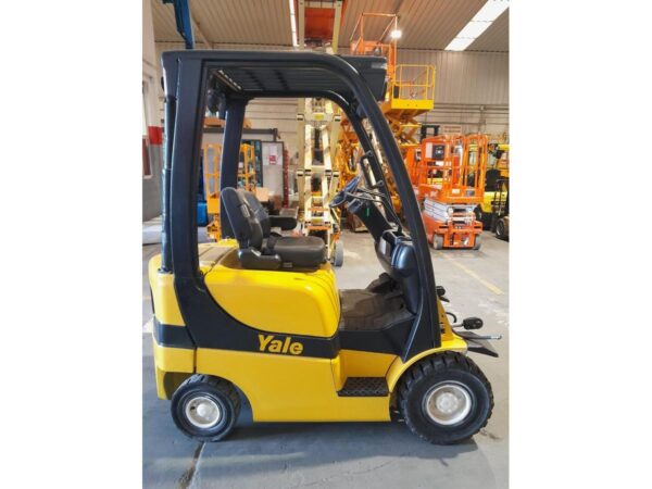 2020 YALE GDP16VX - Imagen 3