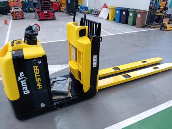 2021 HYSTER LO2.0S