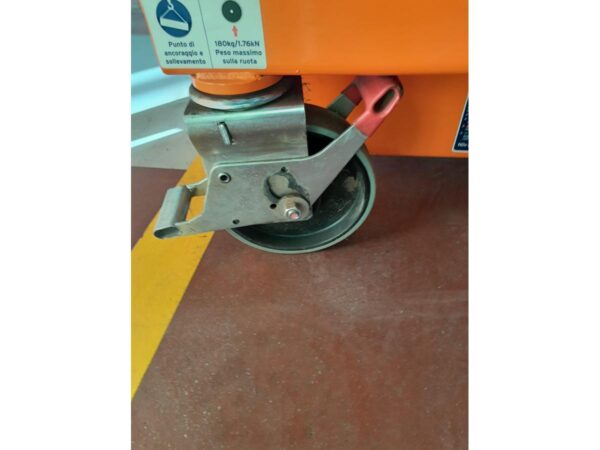 2022 JLG NANO - Imagen 7