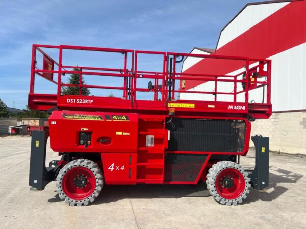 2022 MAGNI DS1523RTP