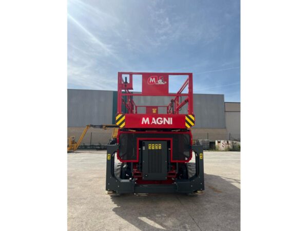 2022 MAGNI DS1523RTP - Imagen 4