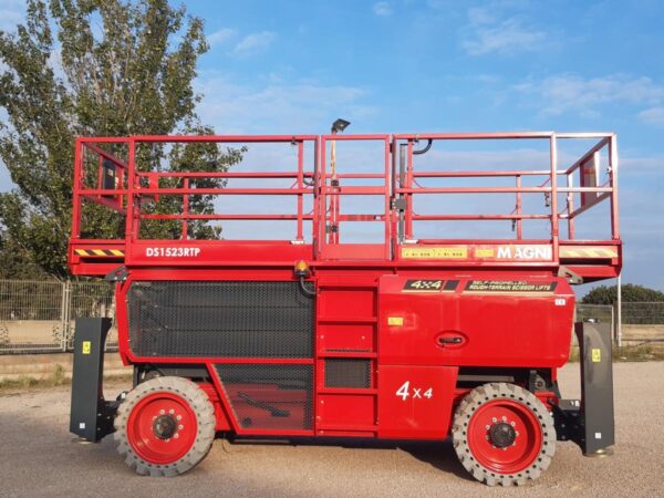 2023 MAGNI DS1523RTP