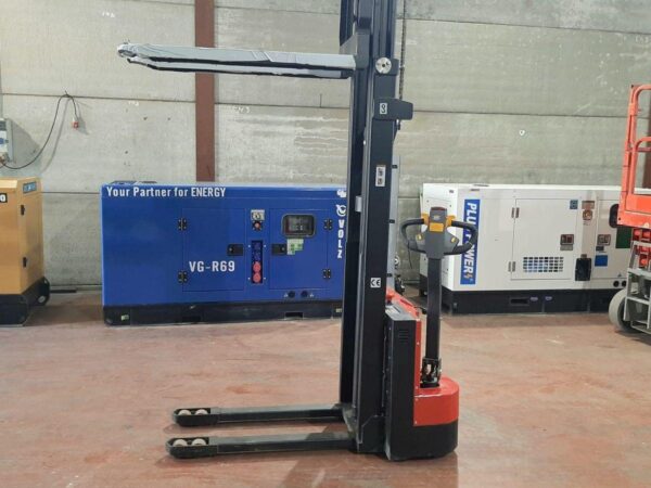 2023 PLUS POWER ES15-ES - Imagen 3