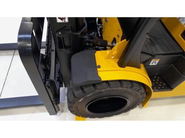 2024 REVIVER-YALE GDP35VX - Imagen 16