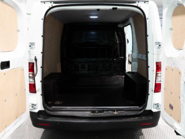 2023 MAXUS ED3 SWB - Imagen 18
